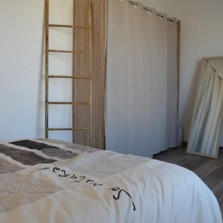 Le Dauphin- Appartement Avec Vue Mer Saint-Cyprien  Exterior photo