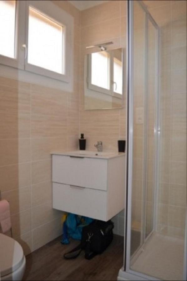 Le Dauphin- Appartement Avec Vue Mer Saint-Cyprien  Exterior photo